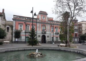 investigatore privato arzano - immagine della piazza di arzano